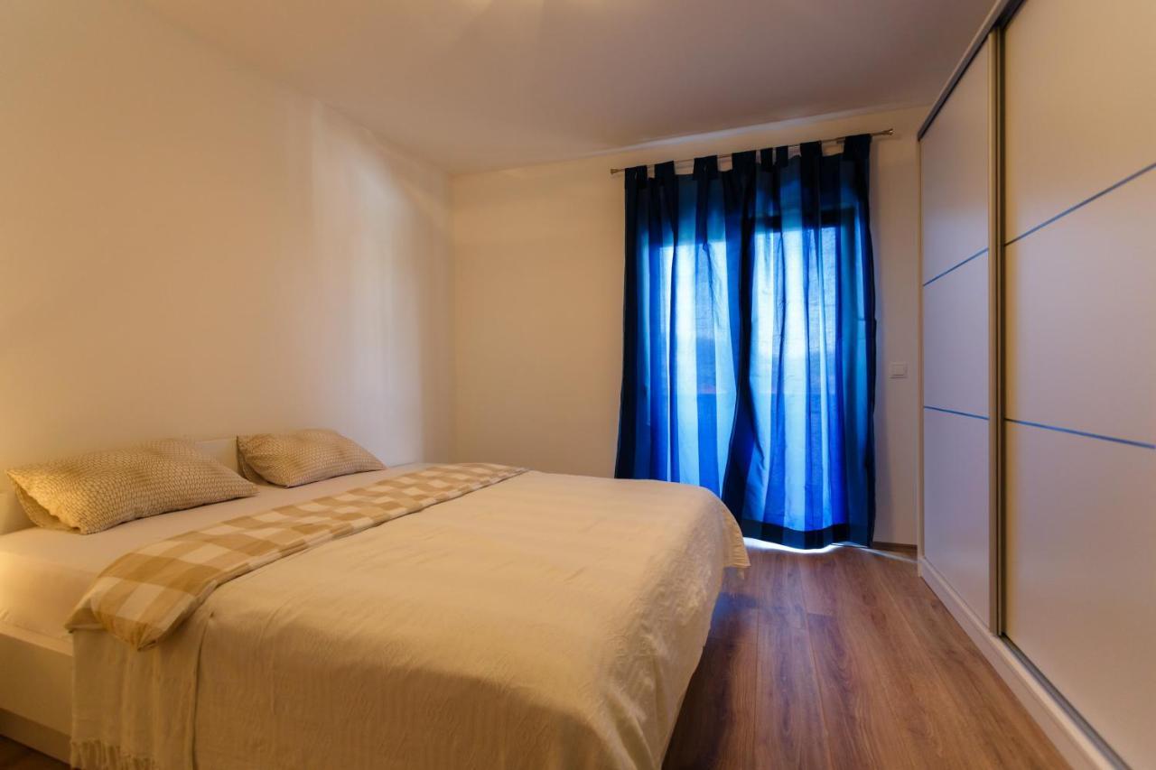 Villa Mirela Apartment ヴルブニク エクステリア 写真