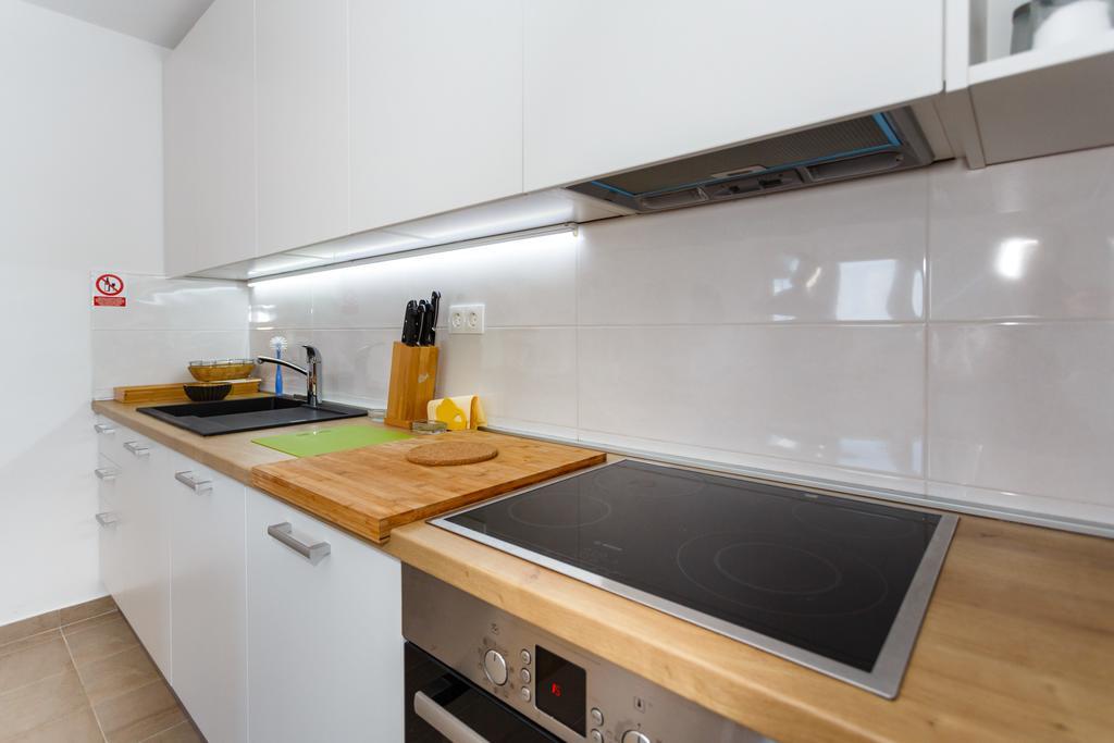 Villa Mirela Apartment ヴルブニク エクステリア 写真